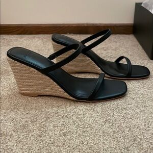 Abercrombie & Fitch Black and Tan Wedge Sandals